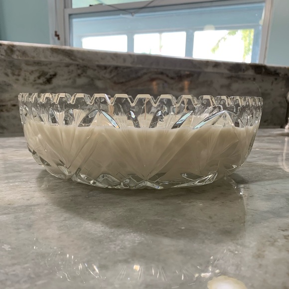 Handmade vintage crystal soy candle - Picture 3 of 3